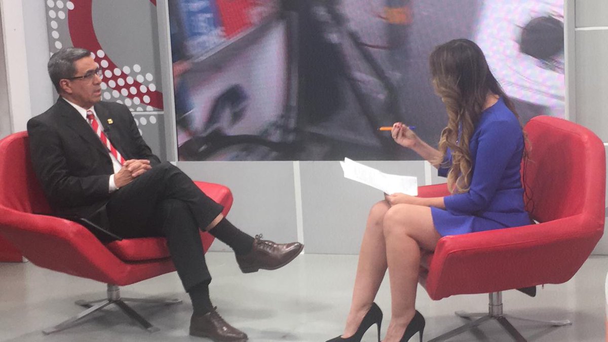 "En 18 meses de mandato, sin cálculos políticos, el Presidente Moreno toma una decisión pensando en el porvenir de los ecuatorianos" <a href="/JoseAgustoB/">José Agusto Briones</a> #DecisionesPorEcuador.