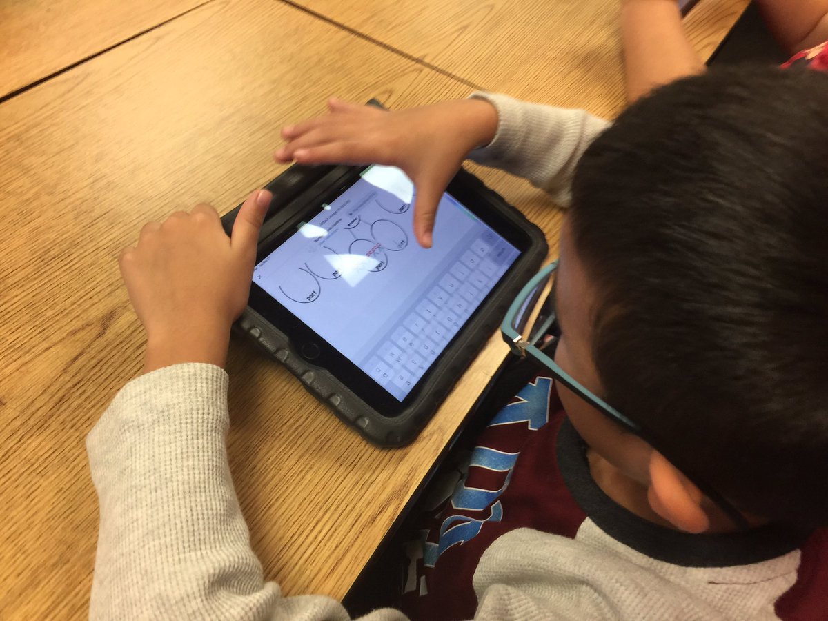 CDinorahHC's tweet photo. Day 11.- It is wonderful seeing my 1st graders working independently on math stations! practice, practice practice! #selflearners #12DaysTwitter #ourFriscostory #bridgetoten #facts #numberbonds #technologyintegration #placevalue https://t.co/O4jRMubnbS