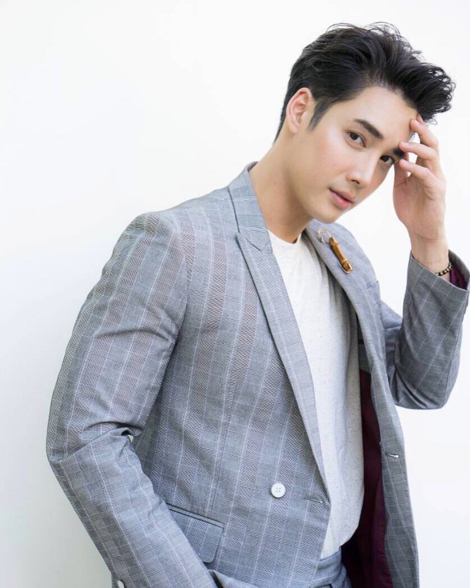 วันนี้พี่น้องชาวอุดร มาเจอกันที่ ลานกิจกรรมชั้นหนึ่ง เซ็นทรัลอุดรเด้อ เวลา 16.00 เป็นต้นไปนะครับ ❤️😬 #isanbigbikeexpo2018 @centralplaza_udonthani.  Cr. krit_photo