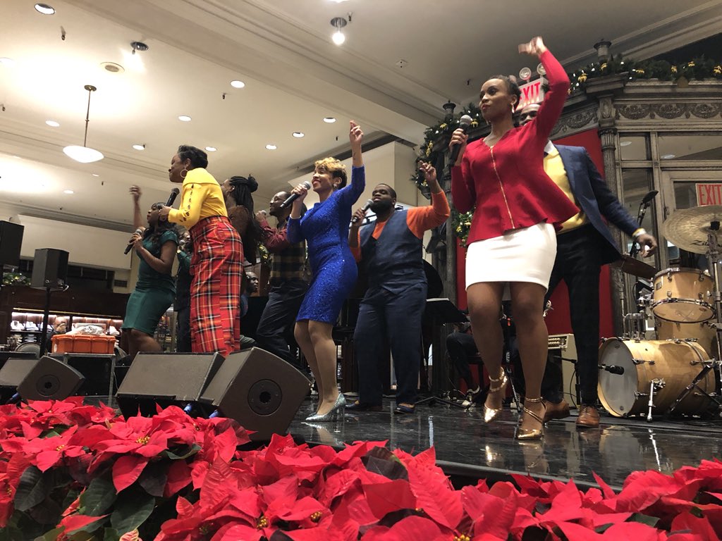 StJude's tweet photo. The performances at the @BrooksBrothers event were amazing! Thanks to all of the performers for spending an evening supporting St. Jude. @wyntonmarsalis @AEOHarlem @MeanGirlsBway @PrettyWoman https://t.co/gDmC7CE9dP