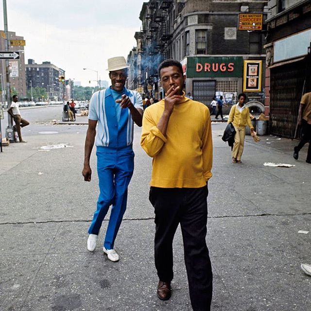 LabelByThree's tweet photo. Street style inspiration .
.
.#streetstyle #vintagefashion #fashioninspo https://t.co/rb0K8O9PGI