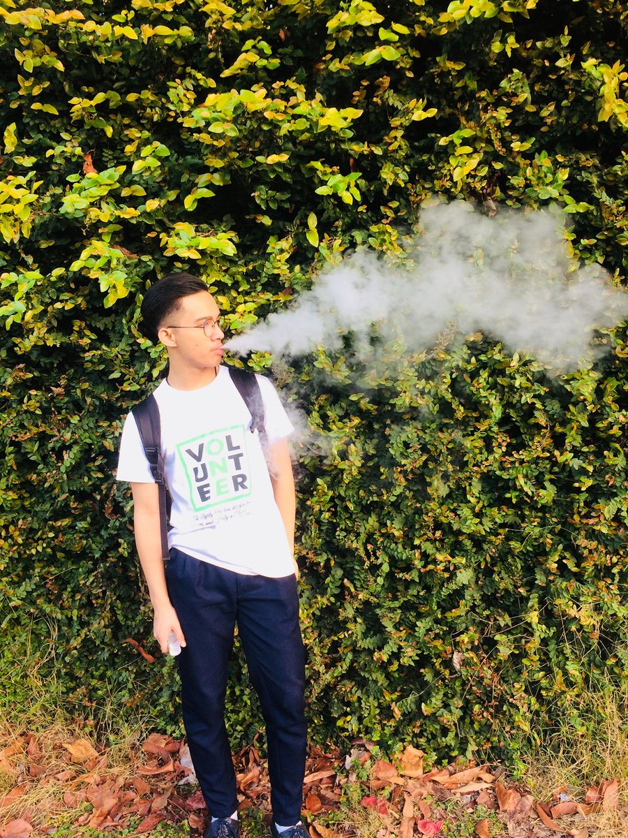 lecyajmi's tweet photo. smokeeee https://t.co/ijSqDbQm9E