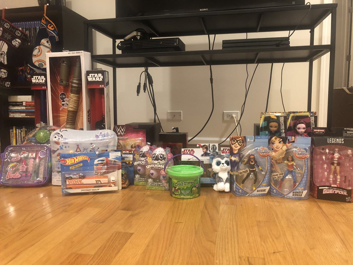 playerhatersllc's tweet photo. A little late getting this all together but finally got to go shopping for the toy donations with the proceeds from Player Haters 3. Thank you to @deadawakeIL @AlethiaBandIL @zuko420 @amrcnslng, and everyone who came out to give a holiday to kids in need. https://t.co/oMLKFUXRe9