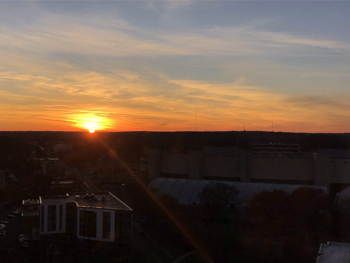 And with the final sunset of cloud hunting season, the cloud project is officially a wrap! Thank you all for a great semester and don’t forget to keep your head in the clouds 🌤⛈