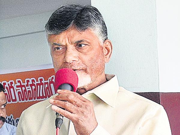 SakshiNews's tweet photo. ఐఎండీ కంటే.. నా టెక్నాలజీనే గ్రేట్
https://t.co/Qh7ik22sEg #ChandrababuNaidu
#IndianMeteorologicalDepartment #CyclonePethai https://t.co/dawXc75Yzm