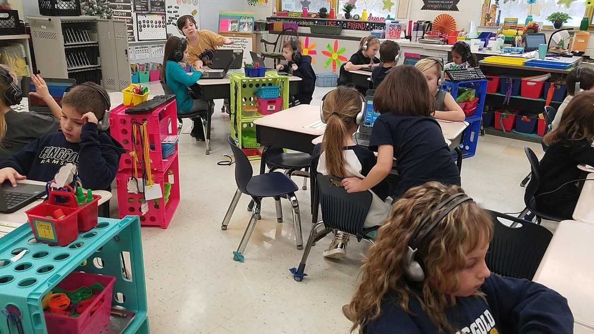 DawnRMcPherson's tweet photo. First graders working hard at reviewing their addition/subtraction strategies #rsdrams #ringgoldsouth https://t.co/epKUe1kOav