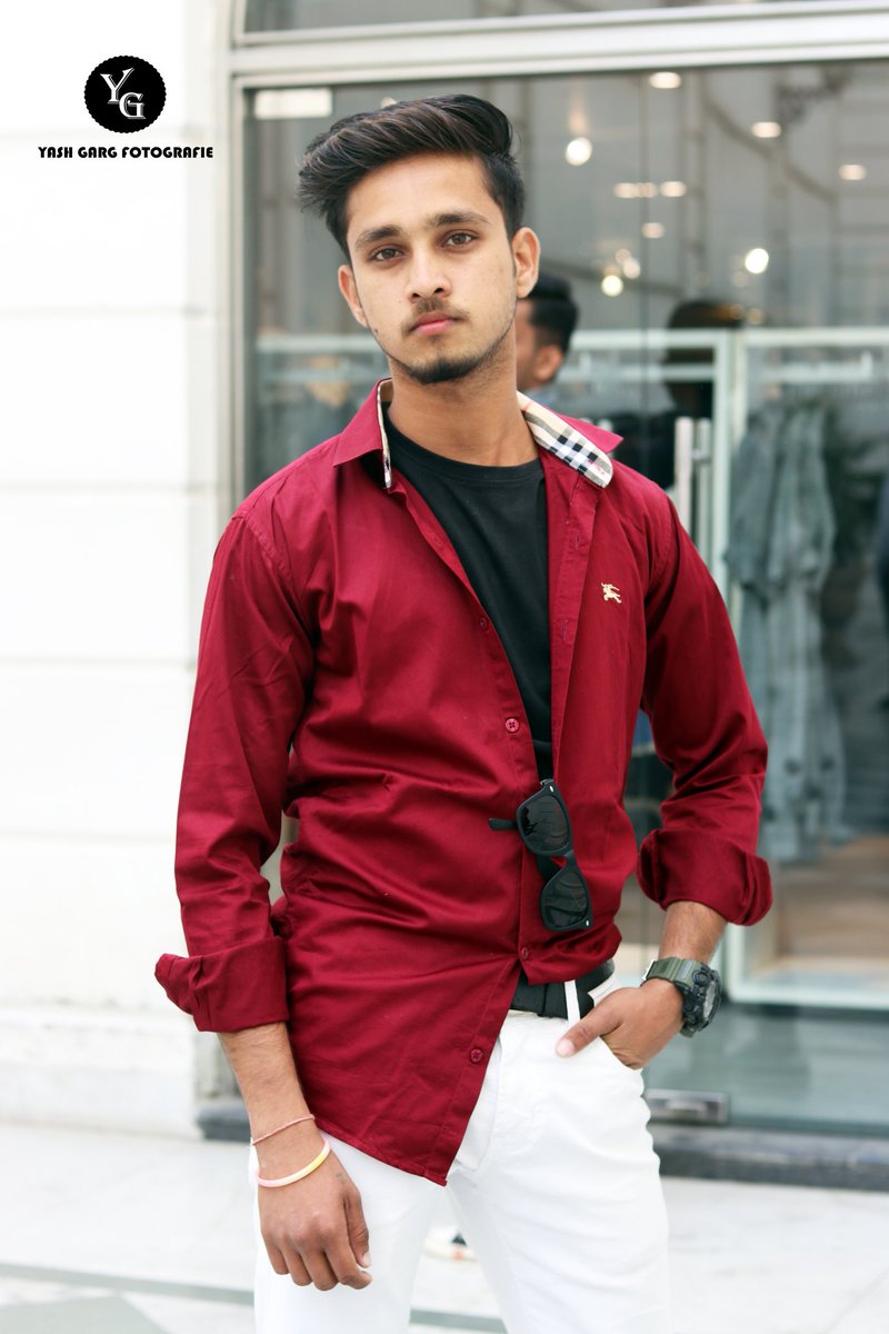 yg_fotografie's tweet photo. #king
#posemaker😘
#attitudeboy😎 
#smileforever 
#eyeshadow 
#canon
#lookingformodels 
#modelswanted 
#modelking 
#handsome 
#overloded 
#classic 
#smarty
#instashoot
#photography 
#attitudepose 
#style 
#styleblogger 
#starbucks 
#cool 
#fashion 
#blogger 
#beard
#lonely https://t.co/GYhGo4zQ6k