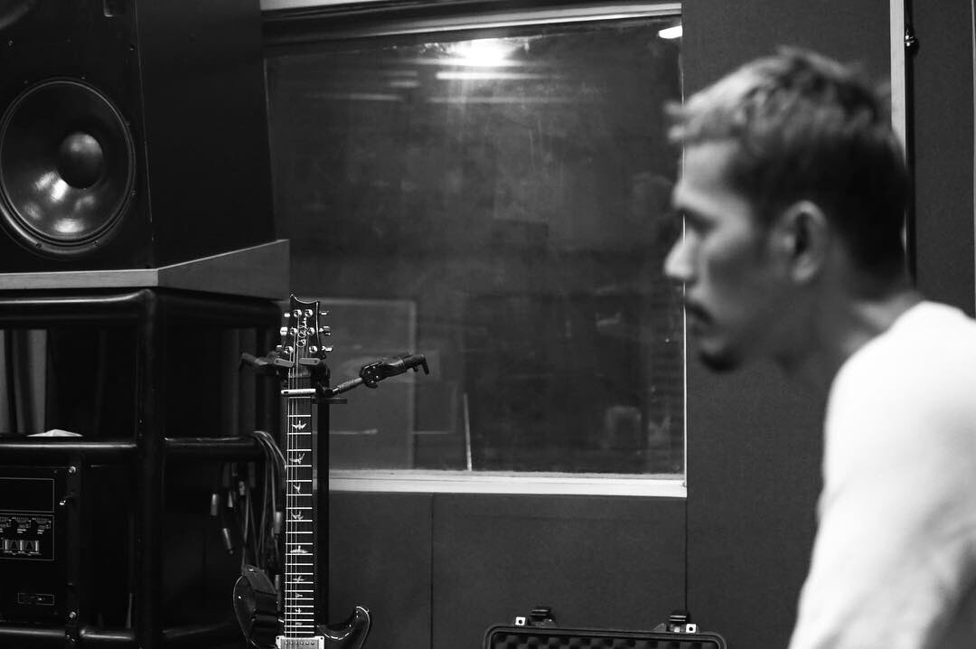 NOAH_ID's tweet photo. Persiapan untuk penampilan di Manado dan konser tahun baru 2019

Photo by: @HafizhWeda https://t.co/a69FCOCC8E