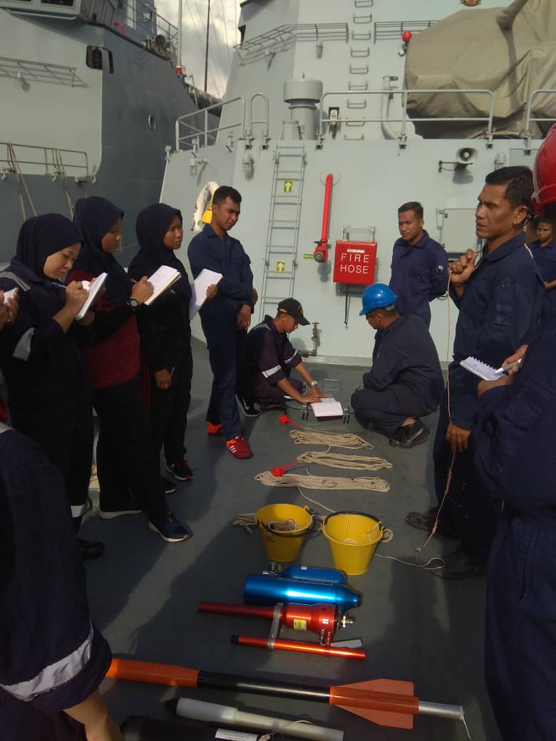 KD SRI MANJUNG tweet media