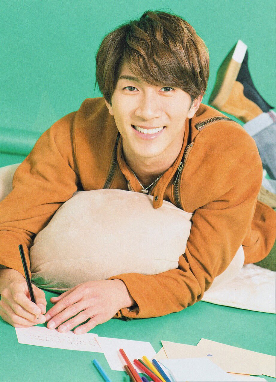 たまる 低浮上ぎみ 濱ちゃん Happybirthday 濱ちゃんの面白いとこも かっこいいとこも大好きです 笑 濱田担もおめでとう 濱田崇裕 30歳おめでとう はまちゃん三十路に殴り込み ジャニーズwest T Co Hswdmphojo Twitter