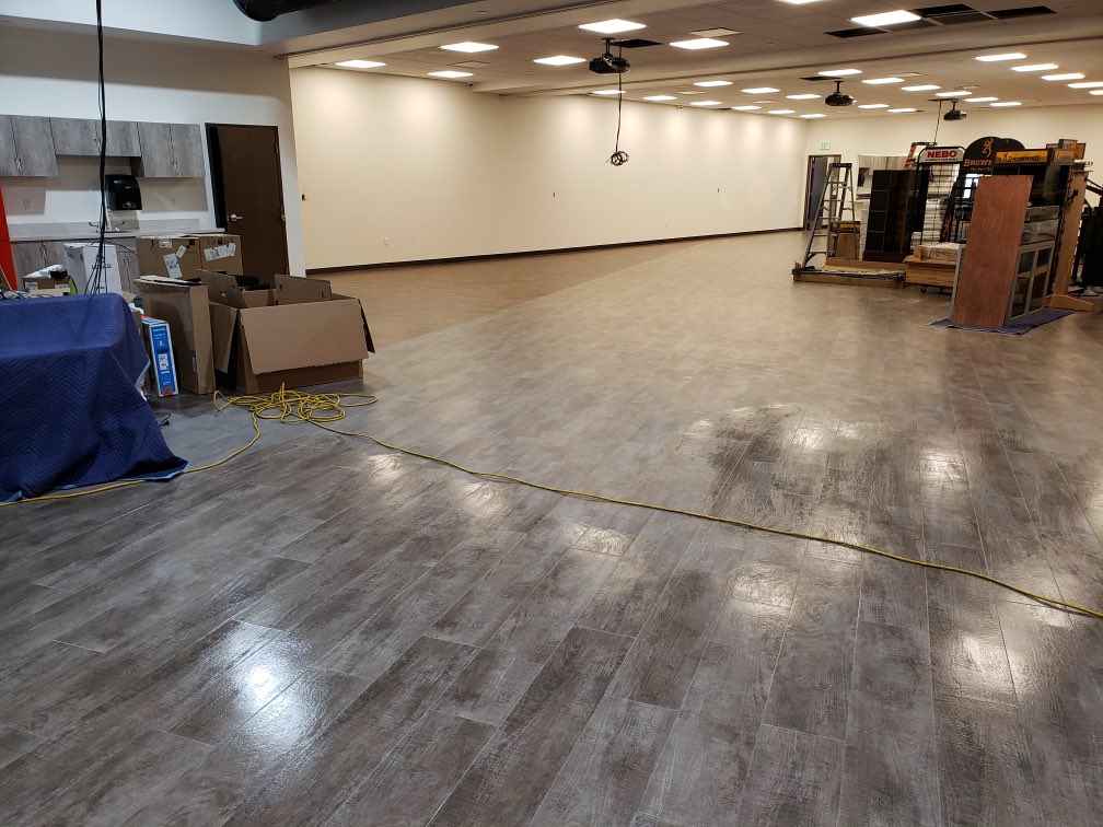 EZeeCommClean's tweet image. What an amazing job the team did at #ShootersWorld in The Villages! 
#EZeeCommercialCleaning