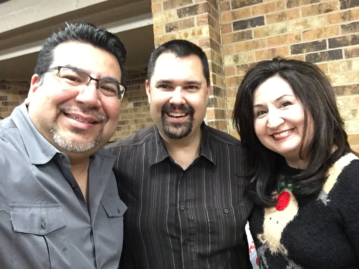 AliciaAlaniz's tweet image. Joey K’s DJ Brothers Christmas Party with JR Hernandez was off the charts! #djbros #bestdjs