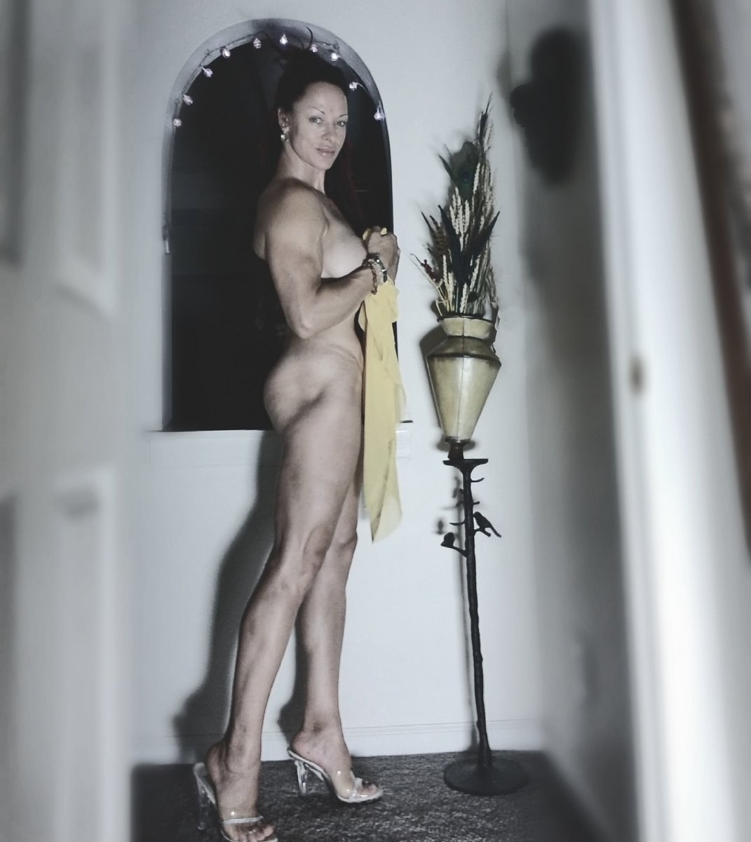 The_Chieftess's tweet image. I left cash at the store.

I knew it was all good.

➡️The Art of #CoCreation

See it.

Know it.

Feel it.

Celebrate. 

➡️instagram.com/p/BrjjWr1Hfnr/…

I #LOVE YOU💃🏽
#TheChieftess #MOTHER #BeHUMAN #coaching #FitOver40 #Goddess #nudeart #sexy #pinup #sensuality #LawOfAttraction #karma