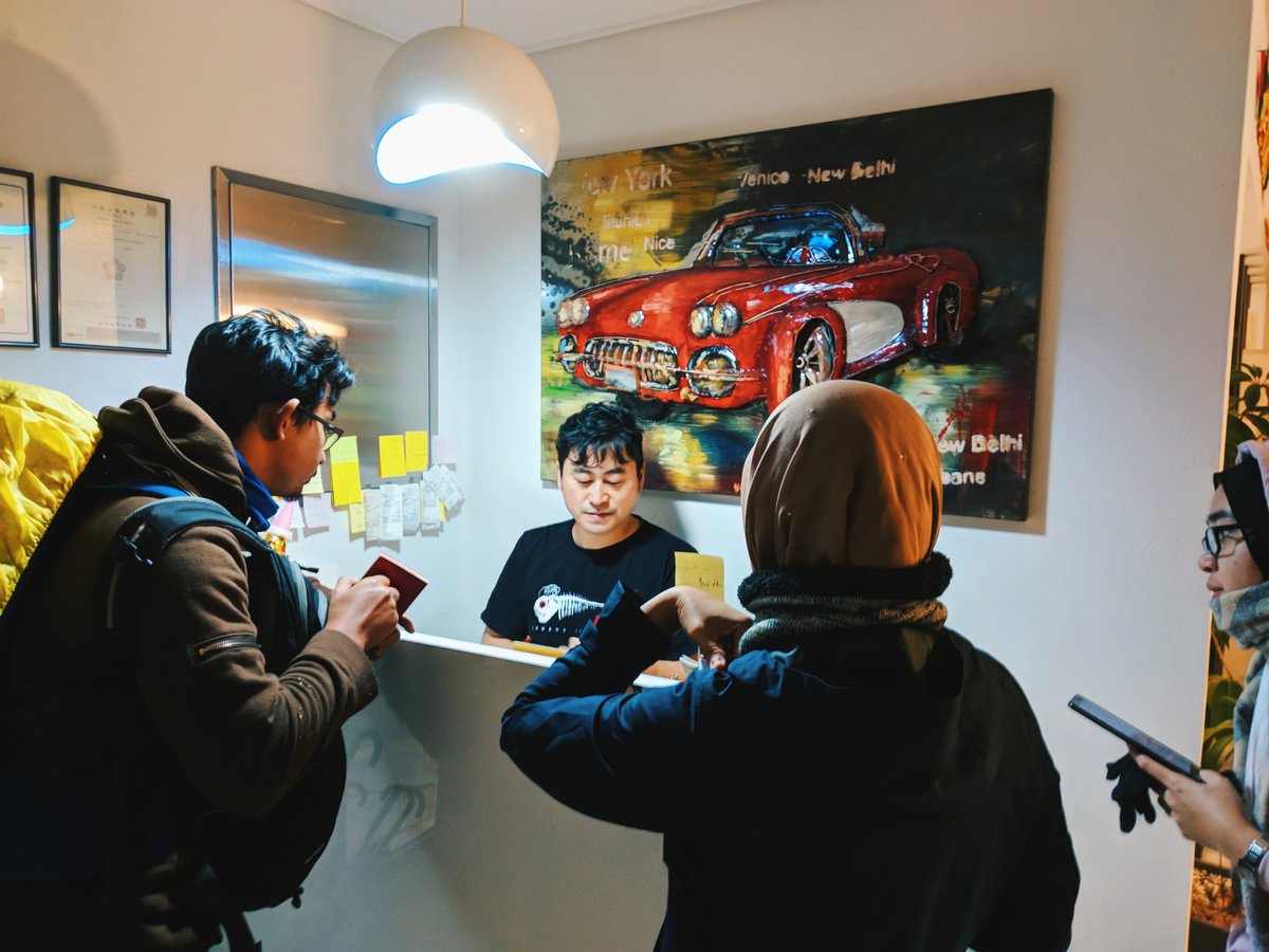 hazwanhfiz's tweet image. Kalau ada yang tercari² tempat penginapan yang berbaloi di Jeju, boleh cuba duduk di BJ Stay Jeju City.

Boleh dicapai dengan 15 minit berjalan kaki dari airport.

Boleh tempah guna booking.com lebih murah.

Dorm 4 orang 19,200 Won (RM71) semalam.

@backpackingMY