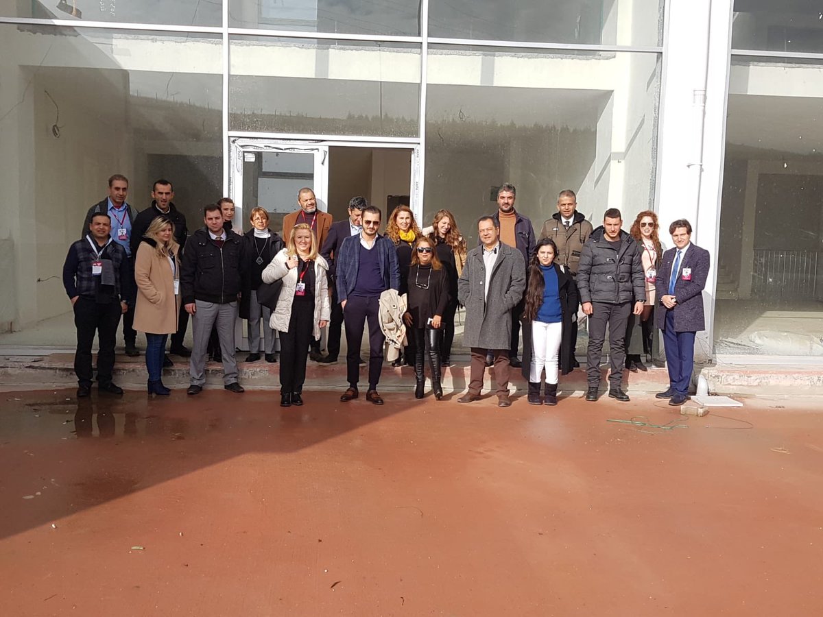 Ekip dediğin safariyede tam katılım sağlar 💪🏻 Güçlüyüz derken şaka yapmıyoruz... 🤗  @remaxcan_official @ankaraetkinlikleri #remax #remax #büyümek #ekip #portföy #remaxankara #ankara #haber #sektör #sektörel #tanıtım #cayyolu #ümitköy #beytepe #yasamkent #emlak #gayrimenkul