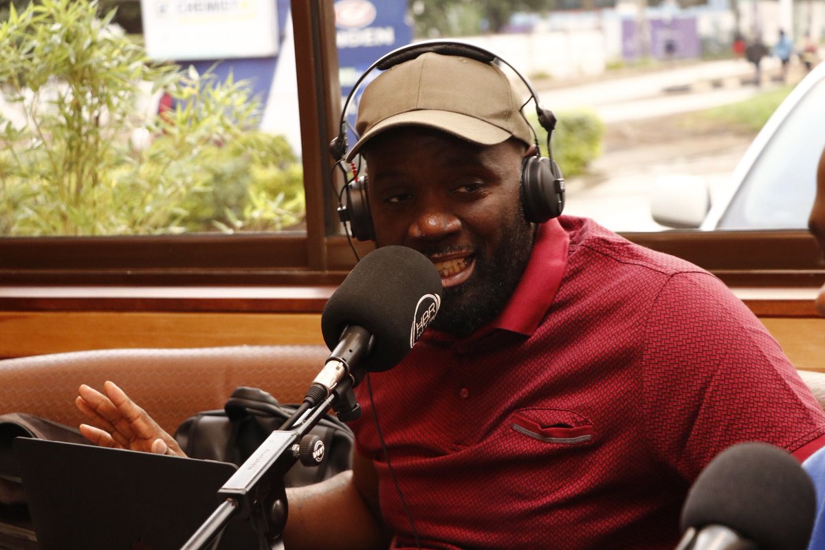 thaatNeville's tweet image. The look you give your ‘dad’ before you ask for your Christmas gift #GMITM #JavaHouseEngen