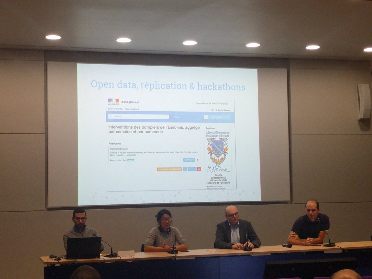 ljo's tweet image. . @datatiph et @philippe_bron expliquent comment previsecours va continuer au ministère de l&apos;intérieur après le coup de pouce des @eigforever  grâce à une stack technologique commune définie à l&apos;avance #miditech @communaute_cimi