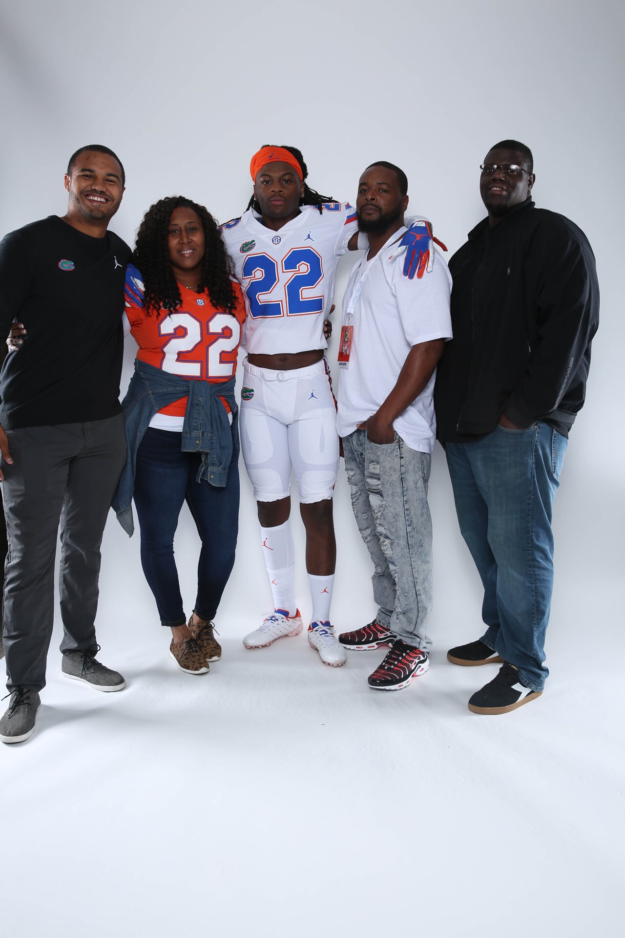 Christian Robinson on Twitter to the family tyron_hopper! It