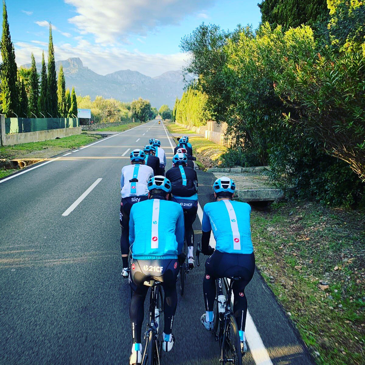 Last day of camp before heading home for Christmas 🙌🎄🌟⛄️🎁 😁