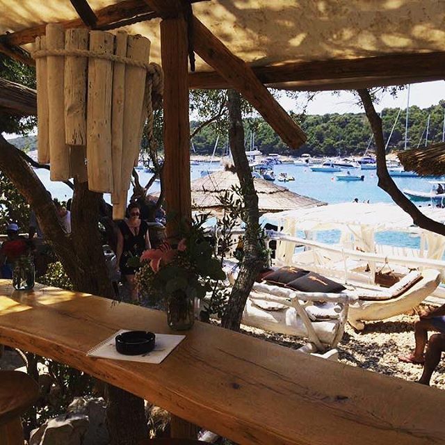 CatamaranCro's tweet image. Where would you rather be today? Check out Early booking discounts on our web site.
#croatiayachtrent #hvar #island #adriatic #adriaticsea #adriatico #islandhopping #croatia #croatiafulloflife #sailing #vacation #summer #chill ift.tt/2A1TYYw