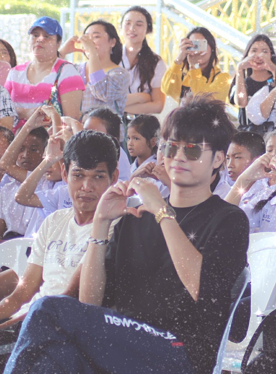 ple__simple's tweet photo. กำลังใจดีๆมีให้ทุกวัน...ปิ๊วววว ปิ๊วววว💕💕รับมาเต็มๆ ...ขอบคุณรอยยิ้มที่ทำให้ความท้อกลับกลายมาเป็นไม่ท้อถอย..🙏😊🤘💕💙

[ ปล.วันนี้เลาเป็นอะไรอ่ะ🤔]

#Forward #ForwardTo 
#nonttanont #nontfam
#นนท์แฟมโฟโต้
#ความรักกำลังก่อตัว 
#ple_simple_gallely

📸ple__simple https://t.co/cEOTCZuquK