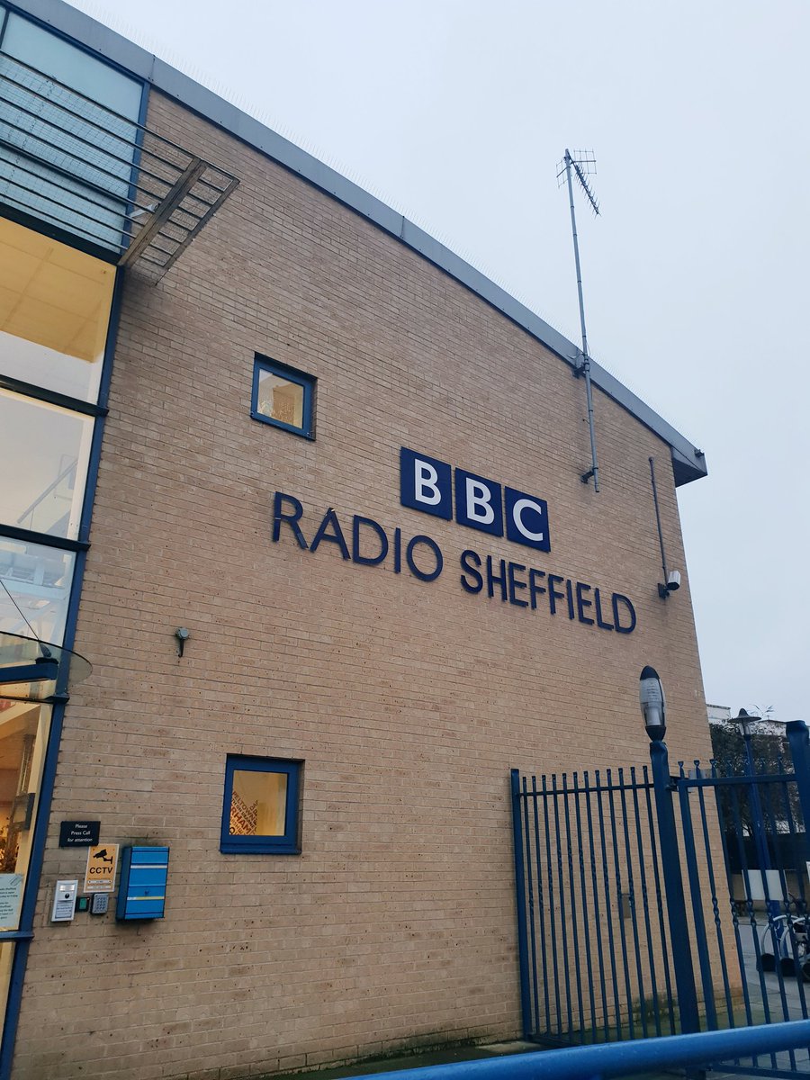 Talking all things sunset to sunset this morning on <a href="/BBCSheffield/">BBC Sheffield</a> , less than two days to go now. If you'd like to sponsor me it would more than welcome, let's get kids running! #sunrisetosunset #nicolasalternativemadfriday