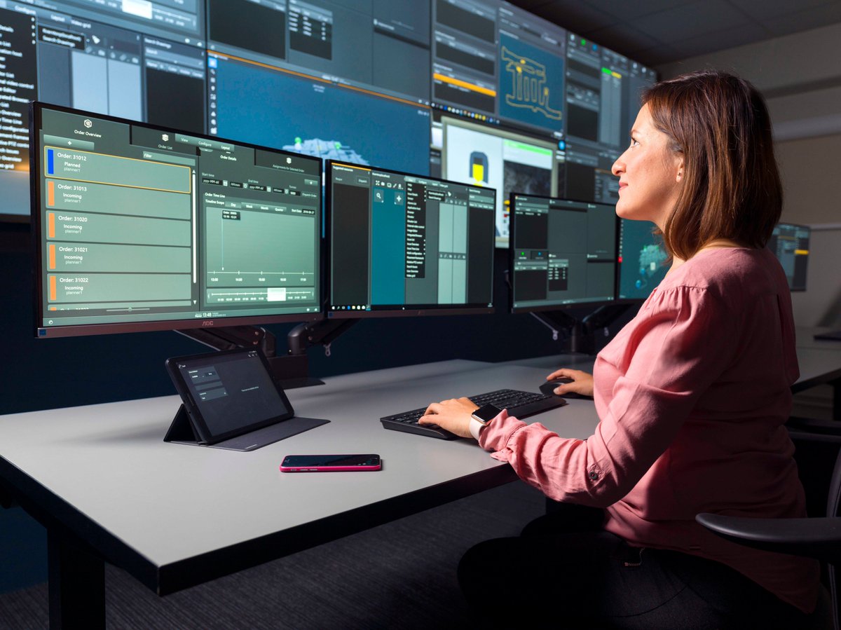 im_mining's tweet photo. .@epirocgroup's Helena Hedblom sees the #5G and #LTE tie-up with @Ericsson as a "crucial step" in ensuring its #mining customers "reap all the benefits...made possible by #digitalisation and #automation”. https://t.co/yJa7MWDJBR #futureofmining #minenetworks #mineconnectivity https://t.co/tVjnK3bMYH