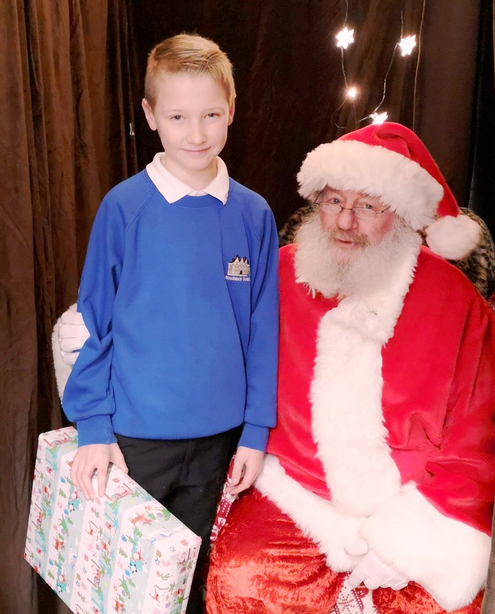 North_Star_82's tweet photo. What a fantastic day we had yesterday - a slap up Christmas lunch and a visit from Santa! Thank you to the kitchen staff and everyone that made it so special for the children #Bristolschools #santaclauscametotown #turkeytoday #MerryChristmasEveryone https://t.co/jmAY9KrqQc