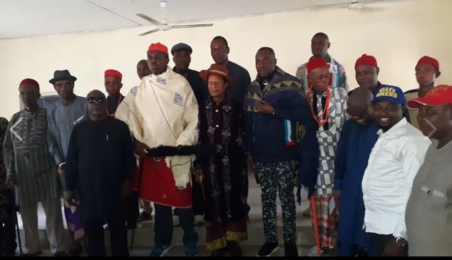 RivOfBlessings's tweet photo. Just To Let Us Know:

Rivers State APC Governorship Candidate, Tonye Cole and his Campaign team continues his ward-to-ward consultation tour of Oyigbo LGA on Tuesday, 18th December, 2018.

#OneRiversOnePeople
#PoliticsOfPeace
#Tonye4JobCreation
#Tonye4Empowerment
#VoteTonyeCole https://t.co/JQEJrlKEH4