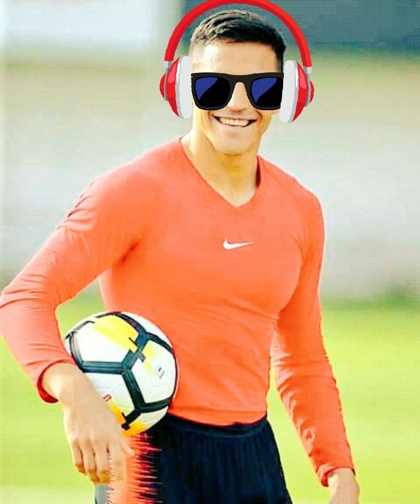 Happy Birthday Alexis Sanchez Hopefully long life, healthy always and more handsome. 