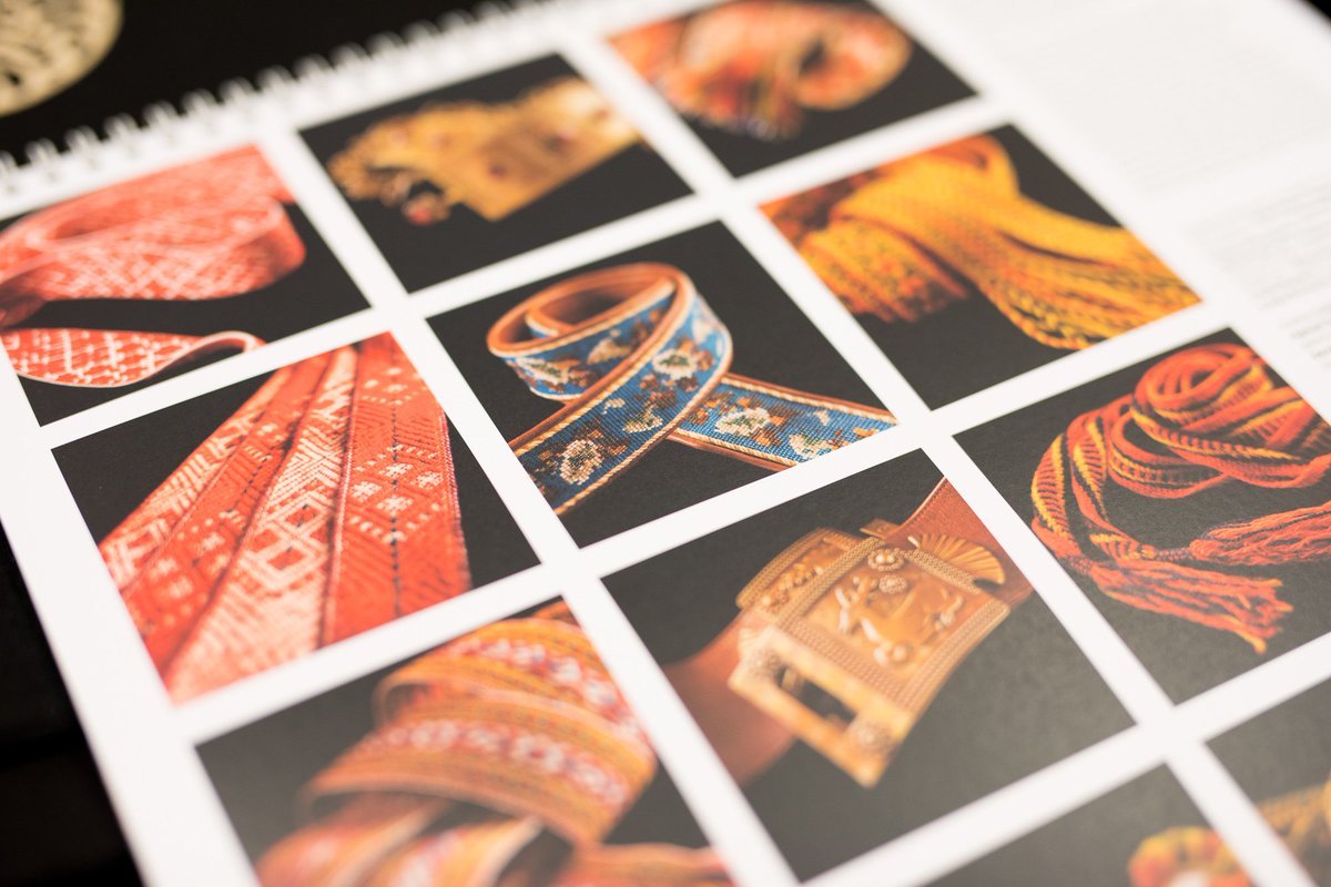 "Katram savu tautastērpu" Dienrādis 2019.gadam ir klāt! Šajā reizē - jostas un tajās ieaustie raksti. 
Dienrādi līdz 20.12 un 2019.gadā sākot no 2.01 iegādāties iespējams Latvijas Nacionālajā kultūras centrā.
bit.ly/2A7GlHe