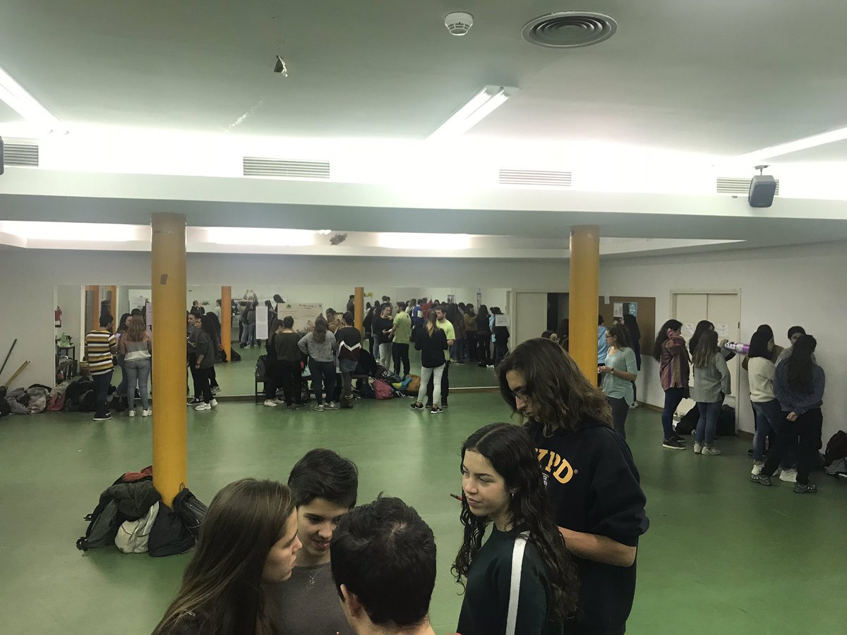 I avui ha sigut el segon dia de presentacions del SIMPOSIUM👏🏾👏🏾