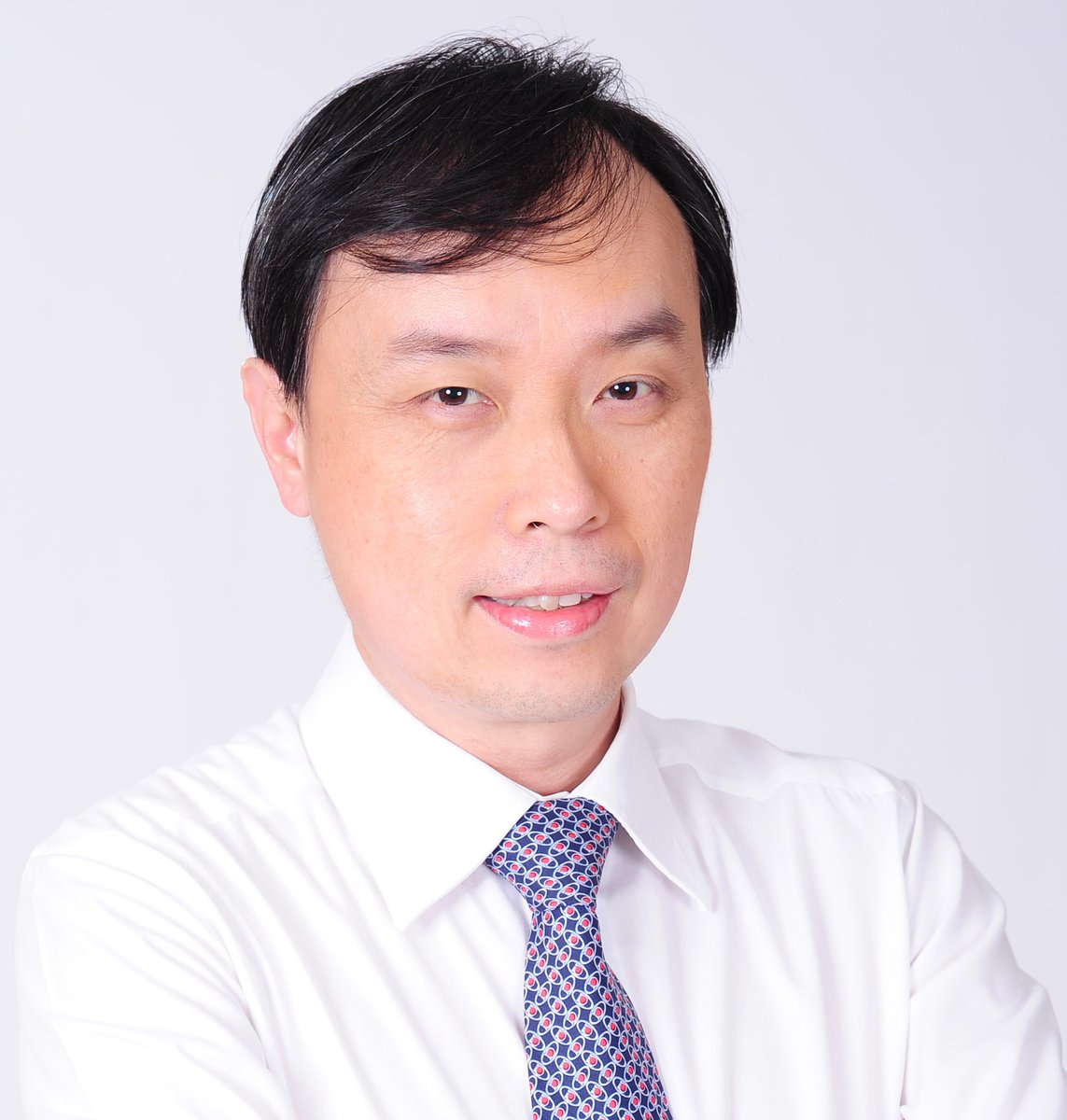 Dr P Ruamviboonsuk, Thailand: “Pachychoroid neovasculopathy is a relatively new term. Many cases may have been diagnosed as CSC but if we follow some of these patients long enough there'll be new vessels appearing and we call it pachychoroid neovasculopathy." #APVRS2018 #IOT