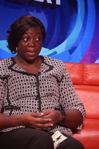 galaxytodaylive's tweet photo. #GalaxyToday Guest in the studio is a representative of the Lagos state health management agency, Dr. Funke Ijimakin https://t.co/GZ2liTskzn