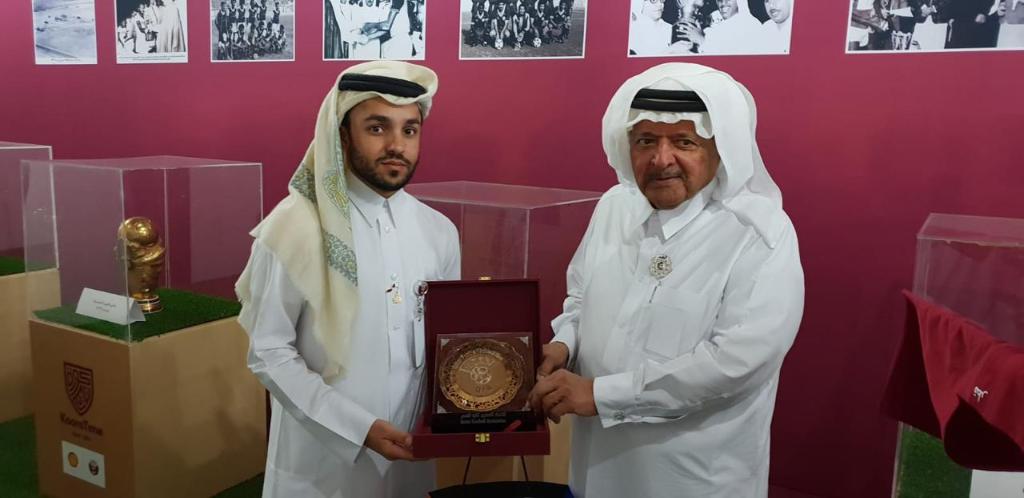 Shell_Qatar's tweet photo. HE Sheikh Faisal bin Qassim Al Thani attending #KooraTime activities and the traffic village during his visit to #Darb_AlSaai on the celebrations of #QND2018. #ShellQatar @kooratimeqtr @QFA_EN @MOI_QatarEn @NDQatar https://t.co/ulCDxFmGik