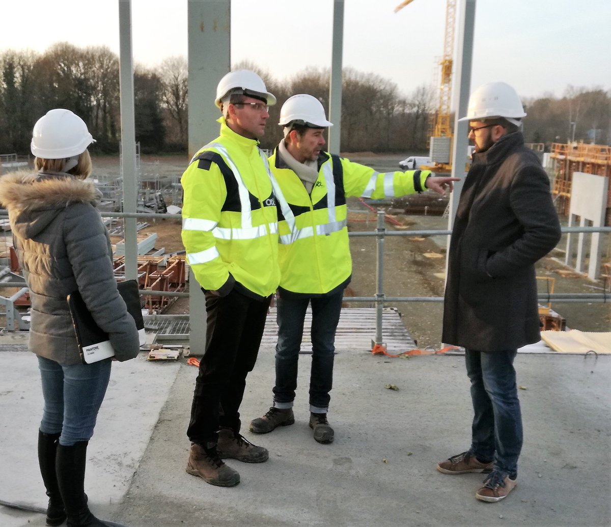 PromotionPierre's tweet photo. Visite de chantier à Betton avec Vincent Rault Président du Groupe Altenov @CessonOet et Vanessa BAUCHET MEIGNAN de l’agence @MEIGNAN_ENG_PER pour le choix du design intérieur. Une architecture signée Jean-Pierre Meignan. https://t.co/FE5ku3JRtn