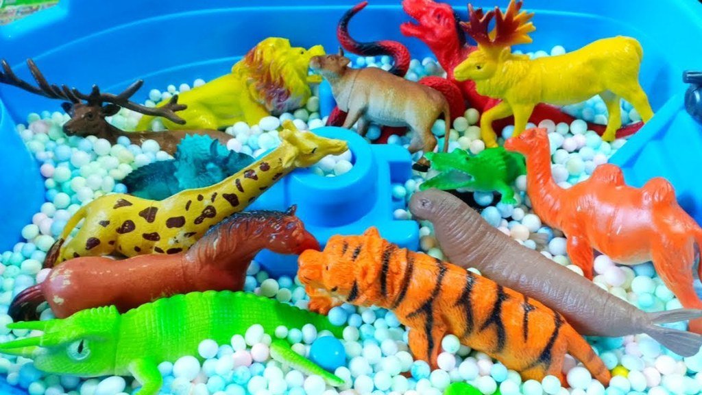 channel_medi's tweet image. Check out my latest video 👇🏾 below 👍🏾 Learn Real &amp;amp; Toy Animals Names and Number Educational For Cchildren | Kids And Zoo | #learnanimals Welcome to my channel education for kids. We teaching all kids about colors, sounds, and names of the animals. Animal… youtube.com/watch?v=m_wC0r…