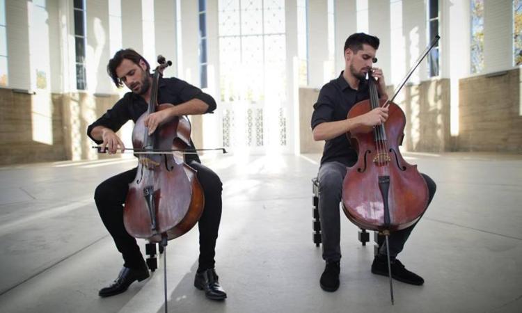 DubrovnikTimes's tweet photo. VIDEO – 2Cellos play Hallelujah https://t.co/4jfq3dNxu9
#Croatia #dutimes #CroatiaFullOfLife #Hallelujah #2cellos #2cellos武道館 @2cellosItalia @2CELLOS_SLO @2CELLOS_UKfans @2CellosSAfrica @2CELLOSChile #music #musicnews #musiclovers #news #info https://t.co/lN4to6YqJf