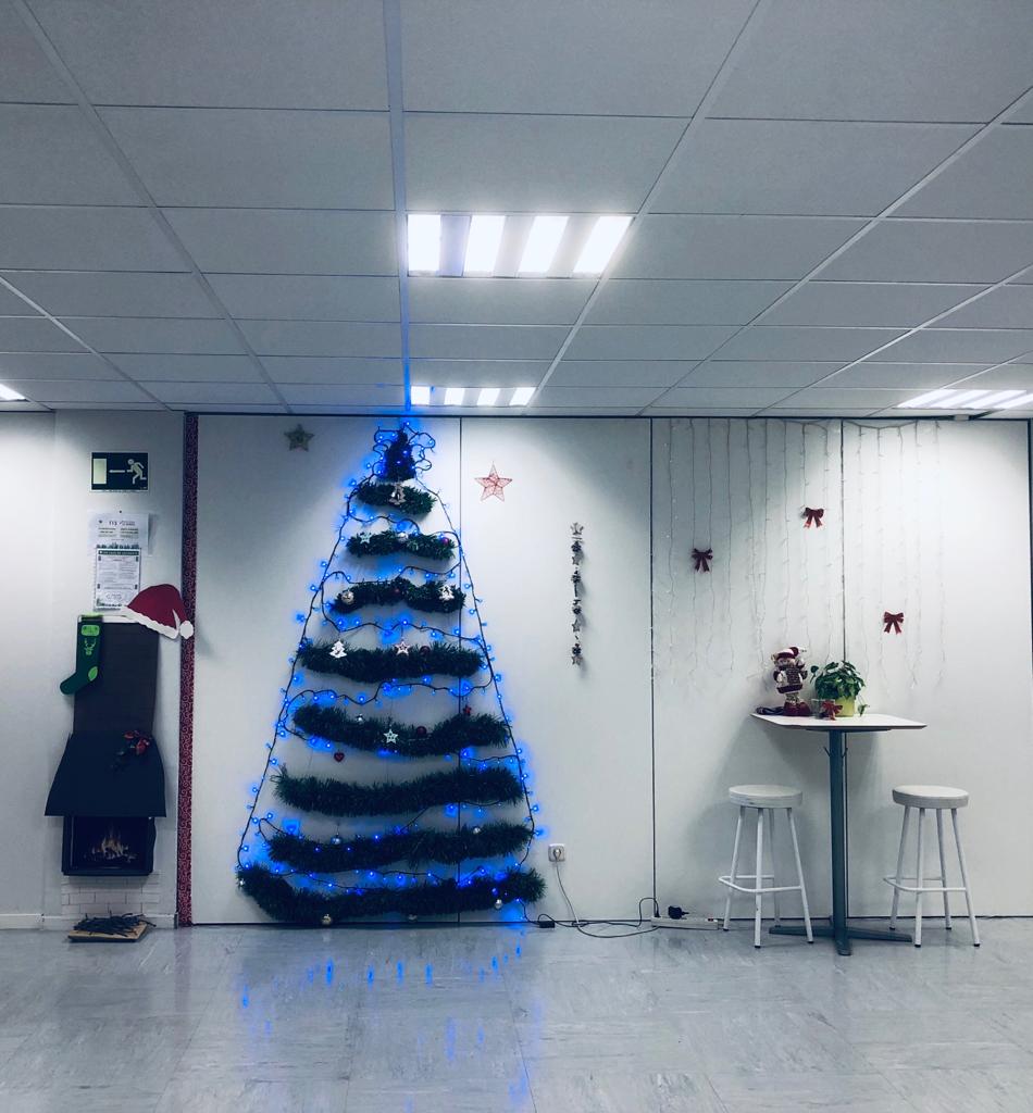 Merry Christmas from the <a href="/ingenasa/">EUROFINS INGENASA</a> Team. We would like to share with you the best wishes for these dates. Christmas has come to our headquarters, even a magician or a candy bar at the company's annual meeting. 🎄