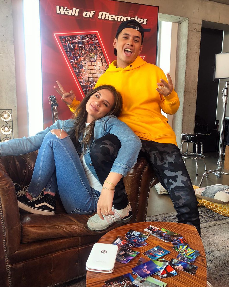 Te leuk! Vinchenzo​ is bij MAAN​ in 'Relive The Voice'. Ze hebben het over hoe het met Vinchenzo gaat na The voice of Holland​ en ze zingen samen 'Thinking Out Loud'. Must See! 💥💥 bit.ly/ReliveTVOH