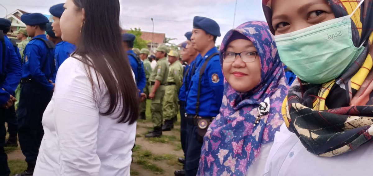 windesta's tweet photo. Tadi pagi... #upacaraharibelanegara https://t.co/zgBEZflrWC