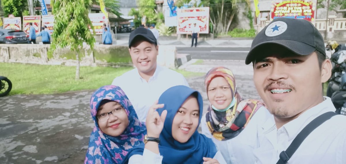windesta's tweet photo. Tadi pagi... #upacaraharibelanegara https://t.co/zgBEZflrWC