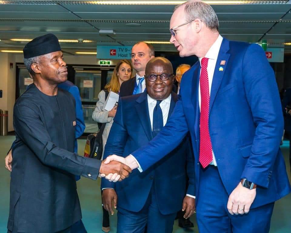 Star Boy VICE PRESIDENT @ProfOsinbajo SAN, ATTENDS 2018 AFRICA/EUROPE HIGH-LEVEL FORUM ON TAKING COOPERATION TO THE DIGITAL AGE IN VIENNA, AUSTRIA TODAY.

MEETING ORGANIZED BY THE EU & AU AND ATTENDED BY SEVERAL HEADS OF STATES FROM BOTH CONTINENTS. 

#VPinAustria 
#AfricaEurope