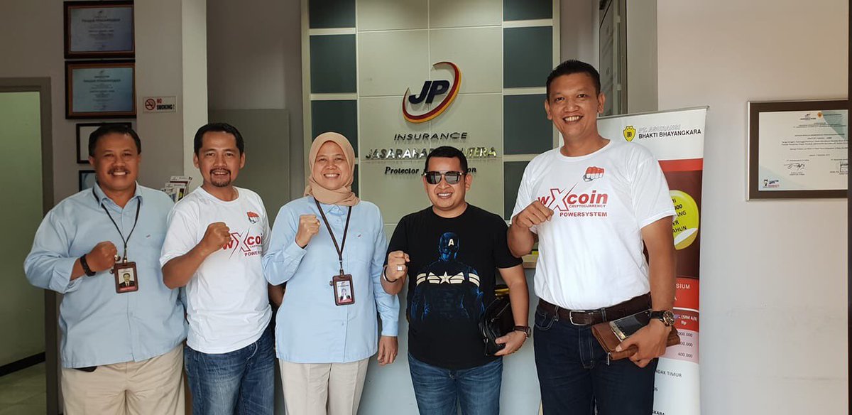 anwarmochhasan's tweet photo. Discussion with Head Of Jasa Raharja Jambi, Indonesia
#wxc #wxcoin #cmc #ftc #cryptocurrency https://t.co/P3YChkOeXj