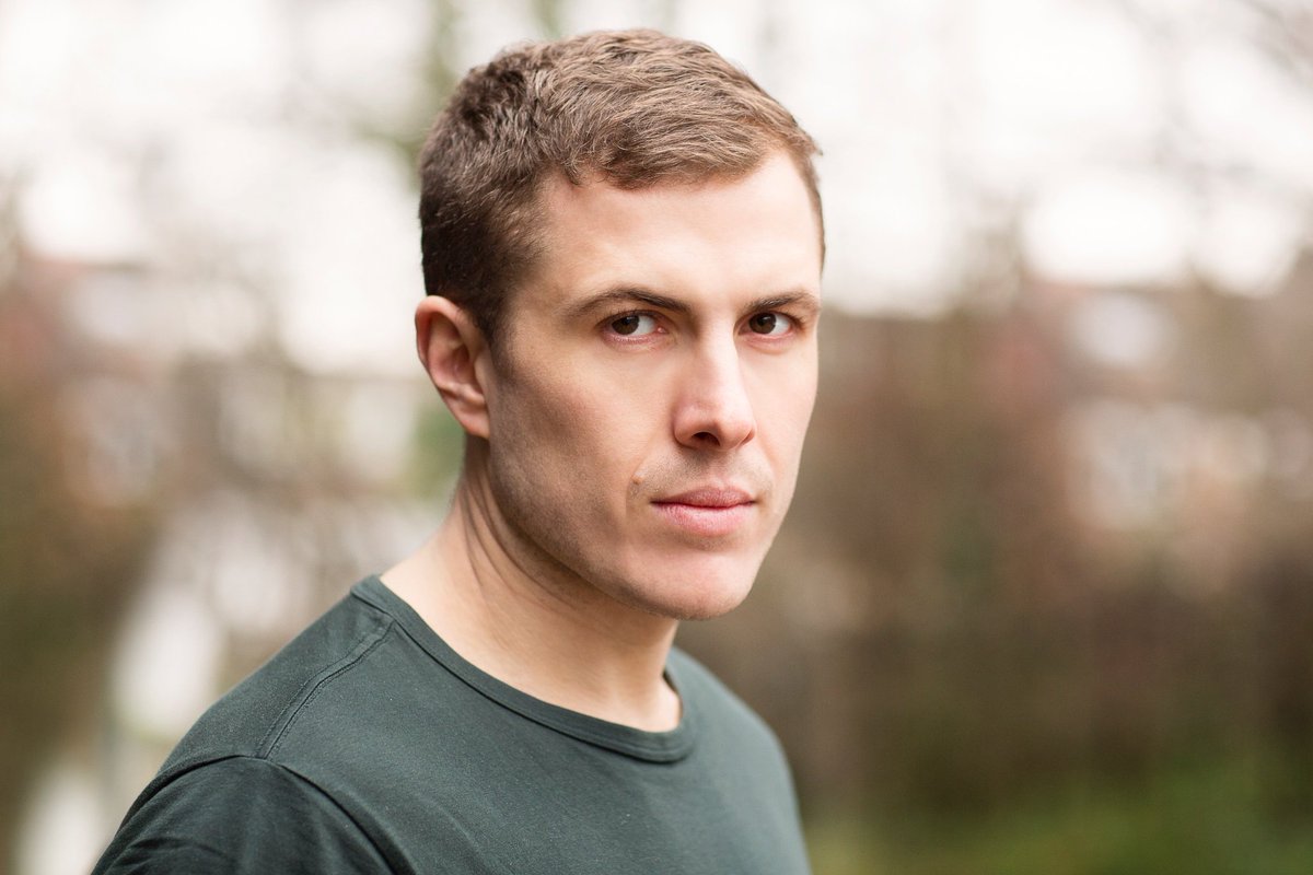 DavidCoyne88's tweet photo. New headshots with the wonderful @Ori_Jones #actor #headshots #work #photo @DelaneyGreyMgmt https://t.co/mmu6q0kKwr