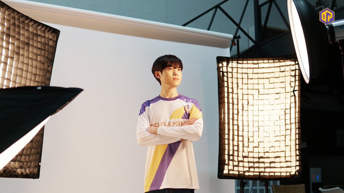 EscAInfo's tweet photo. 420. PAI 관련 촬영 미공개 사진이 공개되었다.

(출처 : OP GAMING 공식 트위터 | https://t.co/yJA6Co7JmD) https://t.co/fP7FkljVmZ