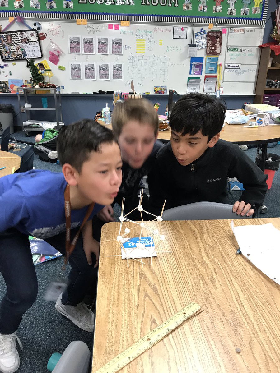 5thgradesampson's tweet photo. Go Away Wind! Working hard to build structures that can sustain hurricane force winds. #cfisdscience @5thgradesampson @SampsonElem https://t.co/fxpjm4DE8X