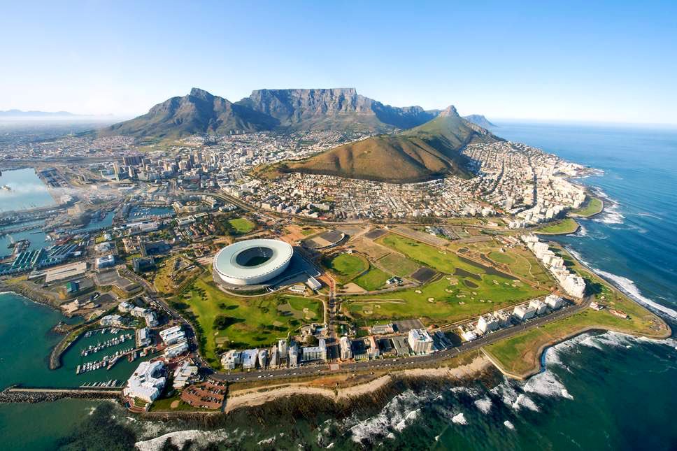 سأعرض تحت هذه التغريده تفاصيل ل رحلتي ل جنوب أفريقيا (نوفمبر~ديسمبر 2018م)

الوصول: مطار جوهانسبيرغ (الخطوط السعودية)
العودة: مطار كيب تاون (طيران الامارات)

▫️صن سيتي "مدينة الشمس" 2 ليلة
▫️منتزه كروغر الوطني "محمية" 2 ليلة
▫️نايزنا ب "القاردن روت" 4 ليالي
▫️كيب تاون 5 ليالي