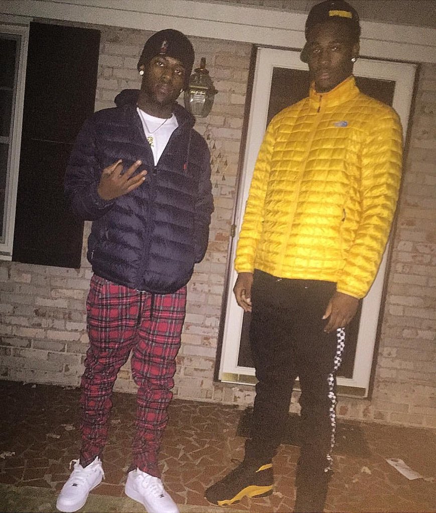 _TySeann's tweet photo. Happy slaaat day again Slime this go way backkk !!! Lit bruddah 🤬🔥 on 4s we lit this weekend 🤷🏾♂️🤷🏾♂️🤷🏾♂️ #BIGGSLAAT #BIG19 #BILLYLOVE @nunuthesavage1 https://t.co/6B4NNcOvl9