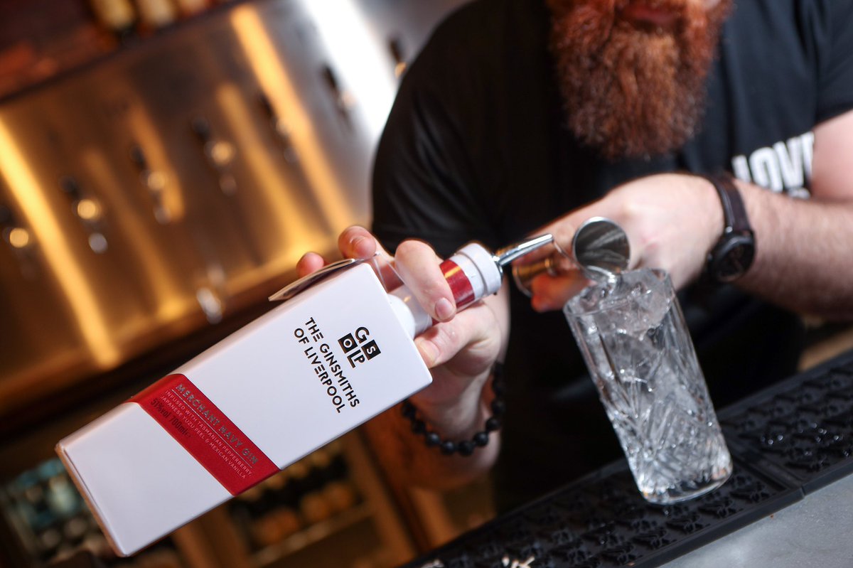GinsmithsLpool's tweet photo. It’s nearly Christmas! If you’re still looking for a last minute present come to @LoveLaneBrew and buy one of our three locally distilled Gins! #theginsmithsofliverpool #liverpool #christmas https://t.co/IABh37tRIQ